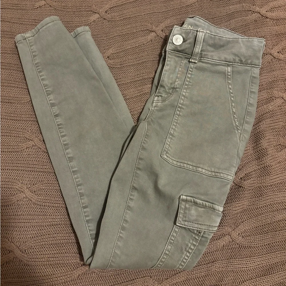 American Eagle cargo jegging - Picture 1 of 3